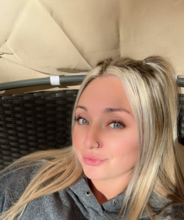 ElyEly